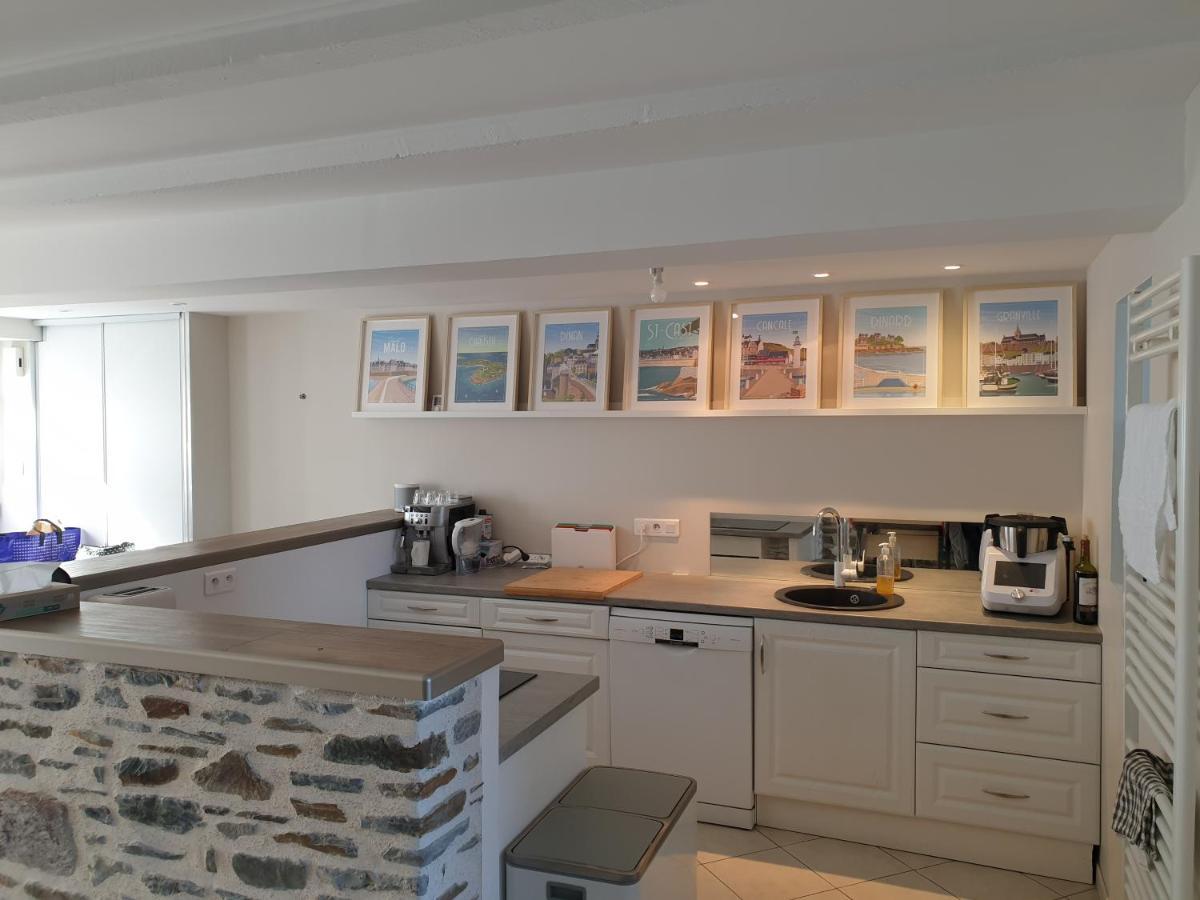 Maison De Ville Situee A 8 Kms Du Mont St Michel Pontorson Luaran gambar